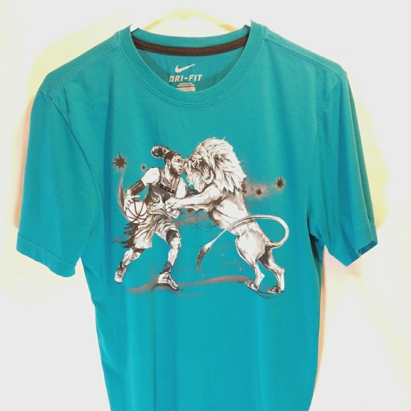 lebron shirt lion